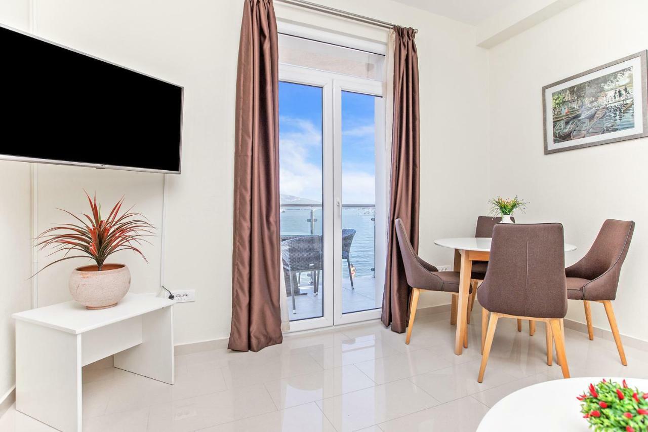 Apartments Isja ติวัต ภายนอก รูปภาพ