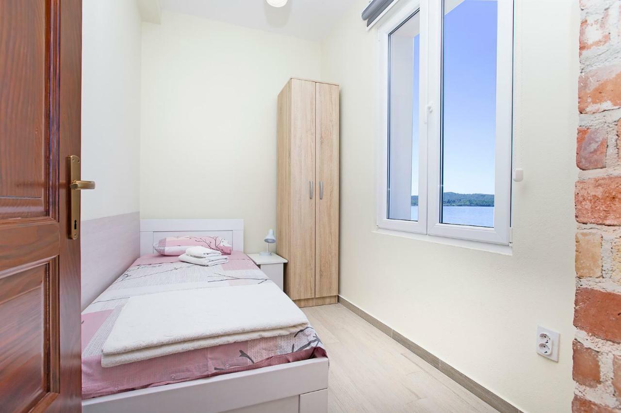 Apartments Isja ติวัต ภายนอก รูปภาพ